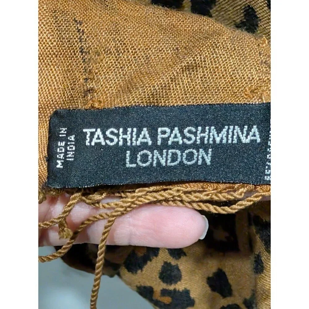 Tashia Pashmina London Women's Leopard Print Shawl Scarf Cashmere Silk Fringe